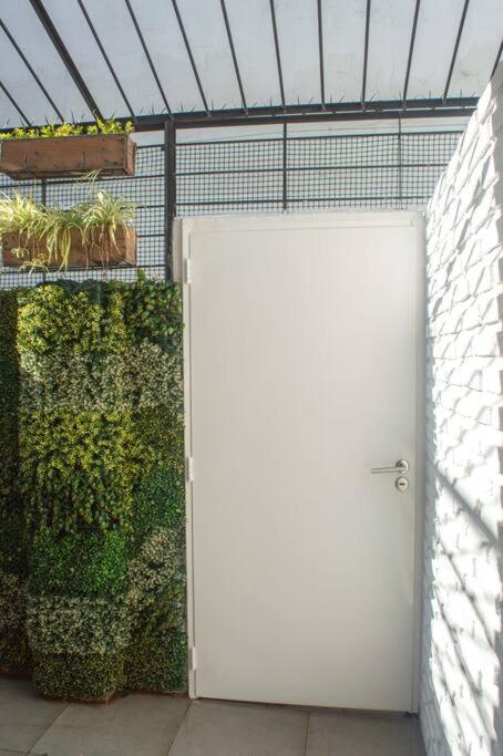 Hermoso y cómodo alojamiento con patio en Nuñez Buenos Aires Exterior foto